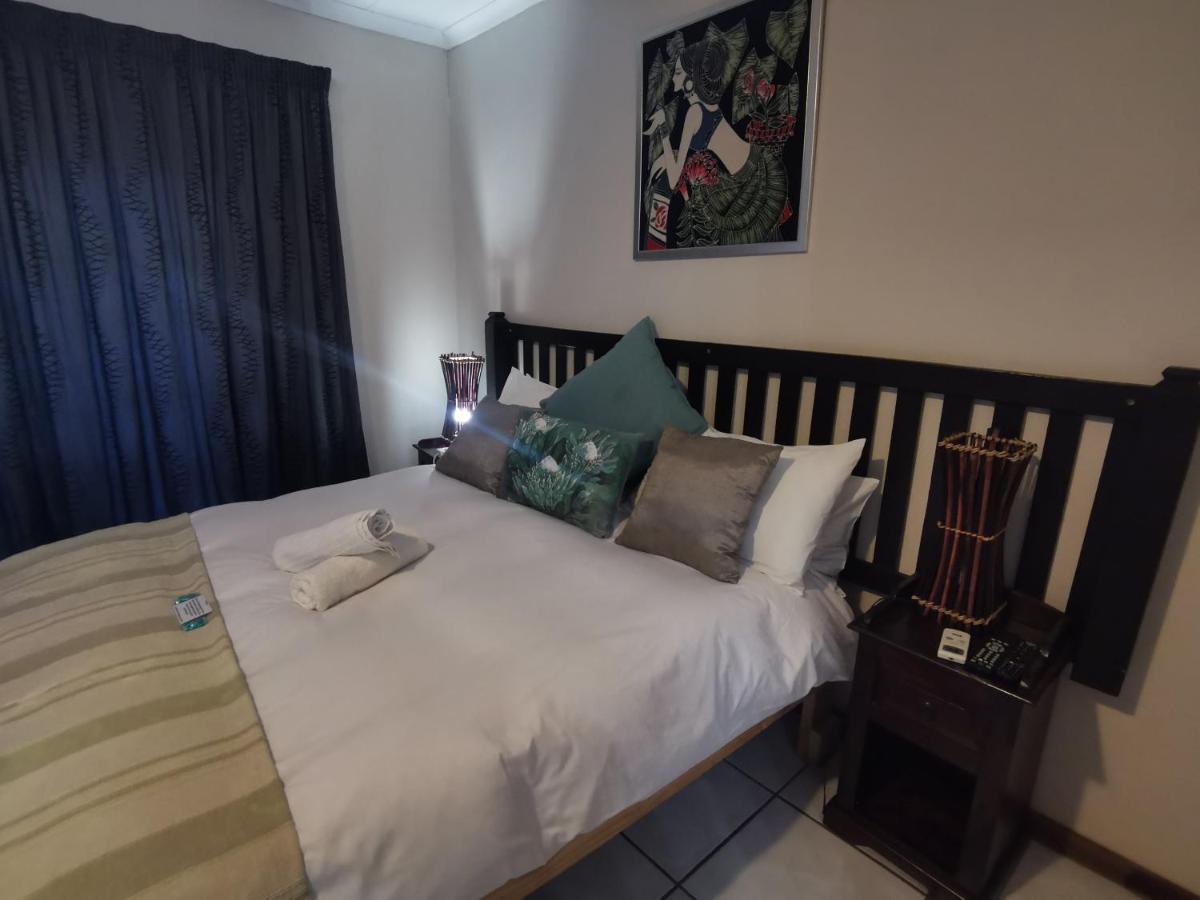 Sun Deck Lodge Hartbeespoort Exteriér fotografie