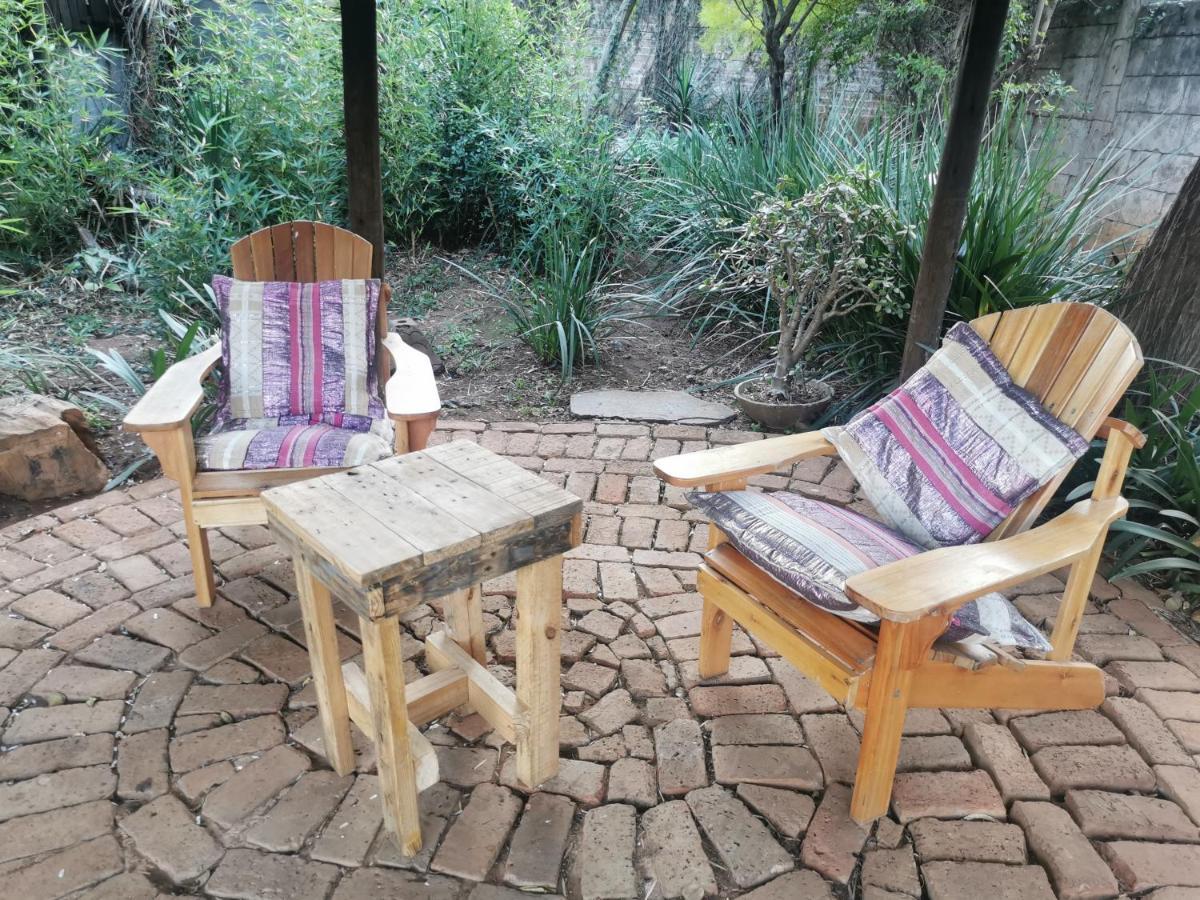 Sun Deck Lodge Hartbeespoort Exteriér fotografie