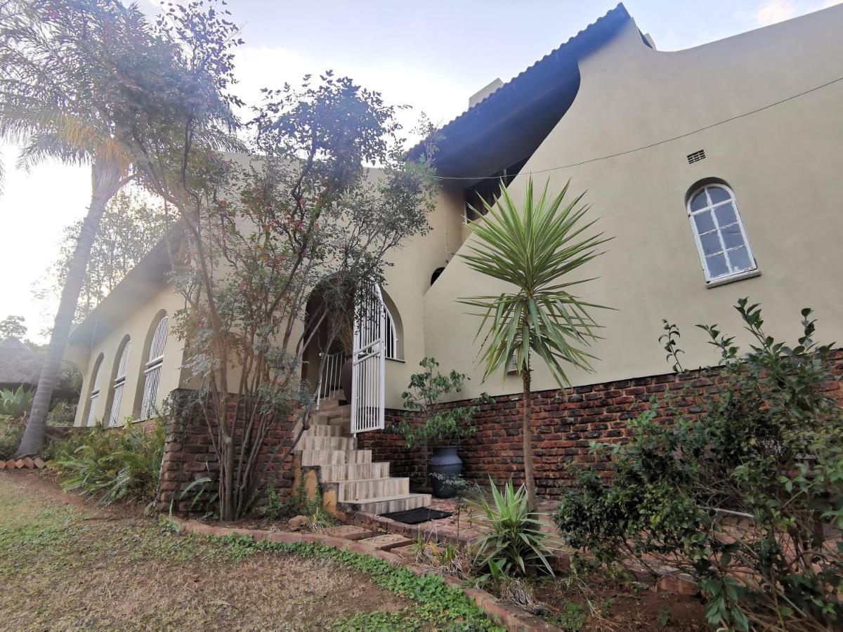 Sun Deck Lodge Hartbeespoort Exteriér fotografie