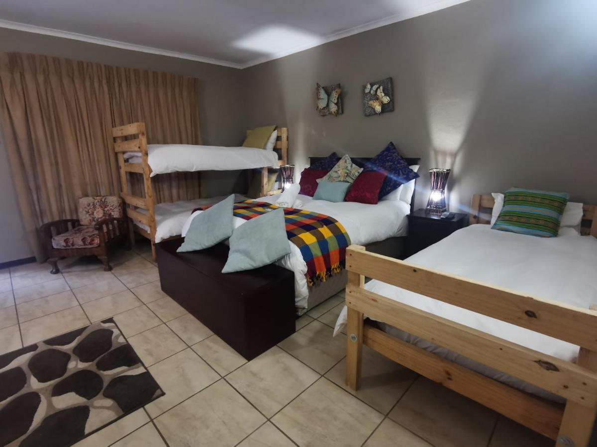 Sun Deck Lodge Hartbeespoort Exteriér fotografie